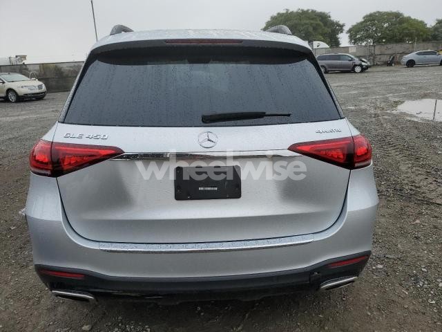 Photo 11 of 2020 MERCEDES-BENZ GLE 450 4MATIC N/A (VIN 4JGFB5KB2LA058959)
