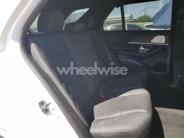 Photo 3 of 2025 MERCEDES-BENZ GLE 450 4MATIC (VIN 4JGFB5KB3SB397271)