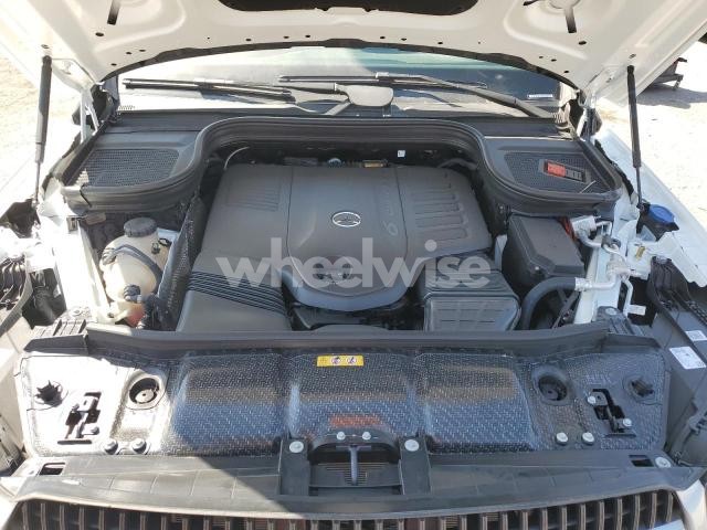 Photo 4 of 2025 MERCEDES-BENZ GLE 450 4MATIC (VIN 4JGFB5KB3SB397271)