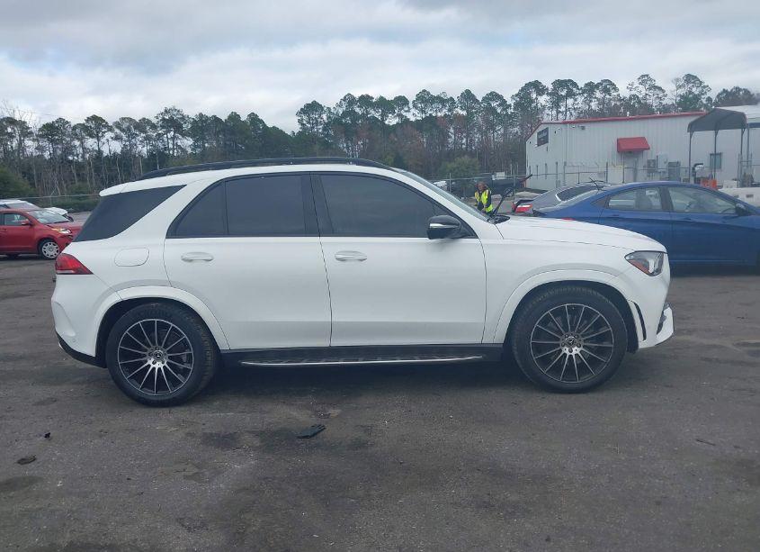 Photo 13 of 2020 Mercedes-benz Gle 450 4MATIC (VIN 4JGFB5KB4LA089579)