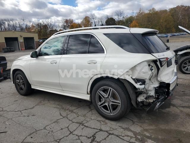 Photo 11 of 2020 MERCEDES-BENZ GLE 450 4MATIC N/A (VIN 4JGFB5KB5LA143522)