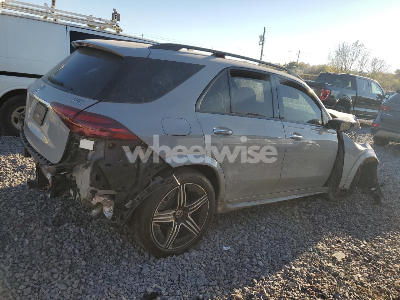 Photo 3 of 2024 MERCEDES-BENZ GLE 450 4MATIC (VIN 4JGFB5KB5RB091540)