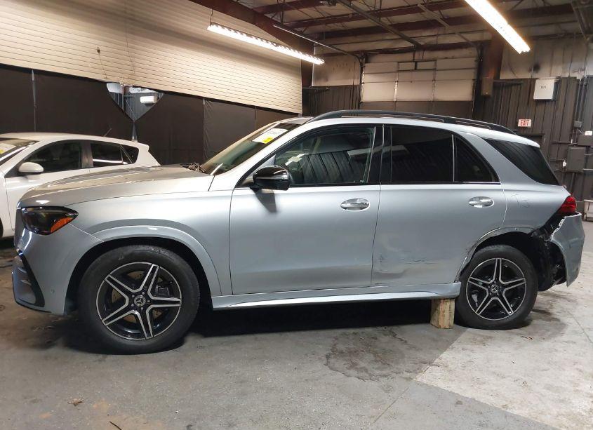 Photo 15 of 2024 Mercedes-benz Gle 450 4MATIC (VIN 4JGFB5KE6RA956497)