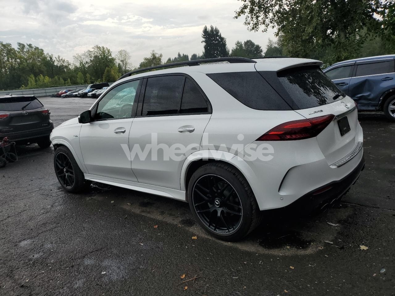 Photo 2 of 2024 MERCEDES-BENZ GLE AMG 53 4MATIC (VIN 4JGFB6BBXRB219230)