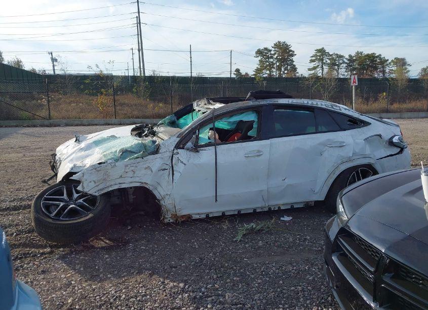 Photo 14 of 2022 Mercedes-benz Amg GLE 53 COUPE 4MATIC (VIN 4JGFD6BB1NA737821)