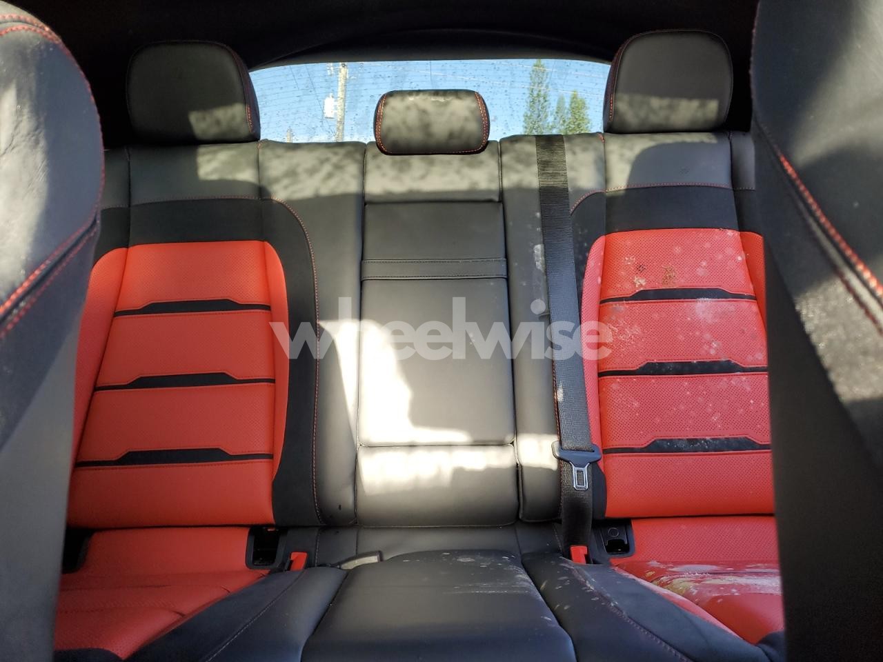 Photo 10 of 2022 MERCEDES-BENZ GLE COUPE 63 S 4MATIC AMG N/A (VIN 4JGFD8KB0NA770806)