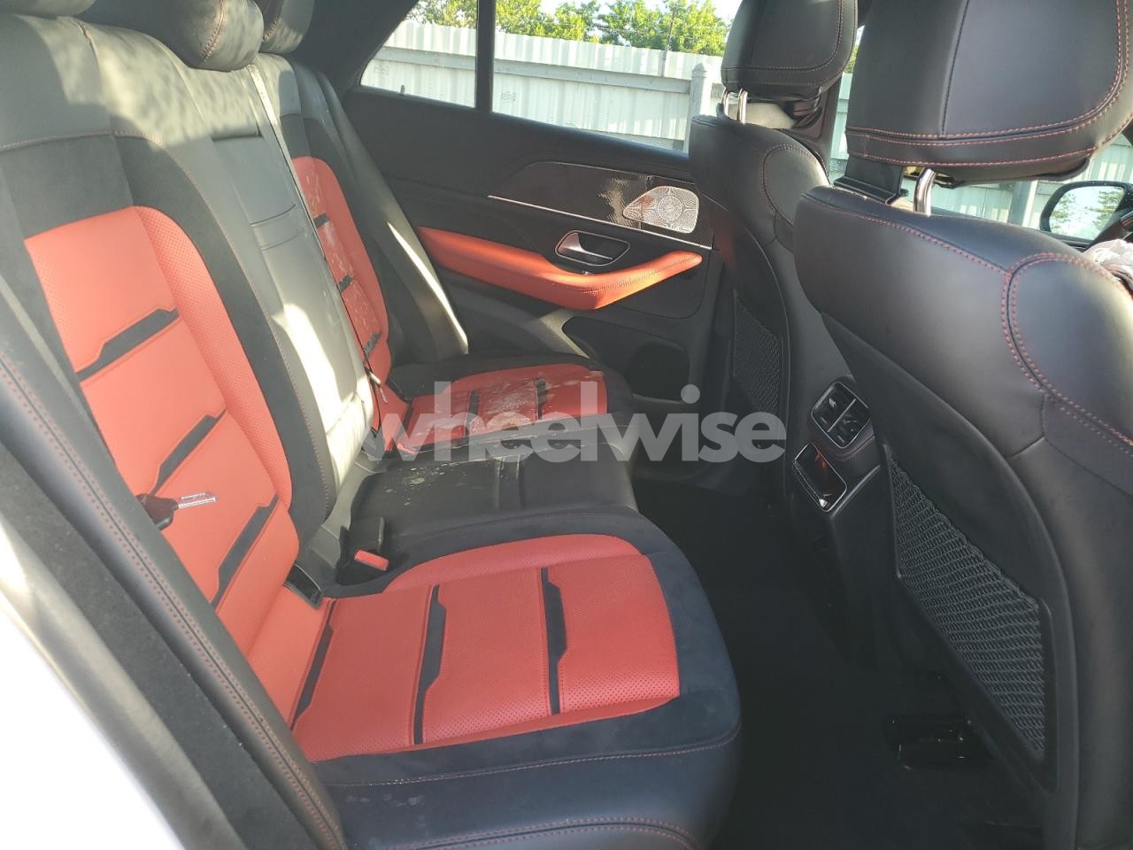 Photo 11 of 2022 MERCEDES-BENZ GLE COUPE 63 S 4MATIC AMG N/A (VIN 4JGFD8KB0NA770806)