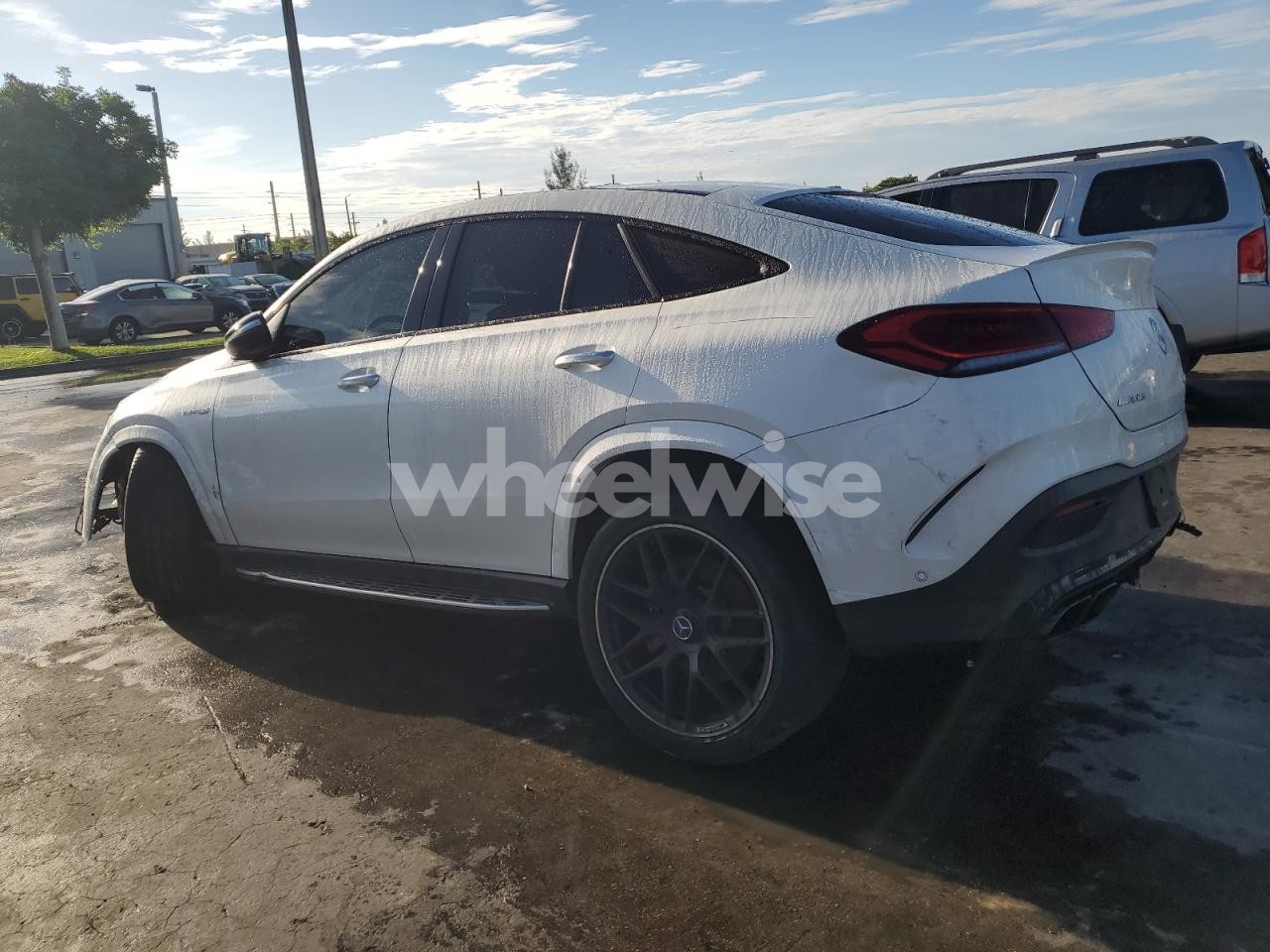 Photo 2 of 2022 MERCEDES-BENZ GLE COUPE 63 S 4MATIC AMG N/A (VIN 4JGFD8KB0NA770806)