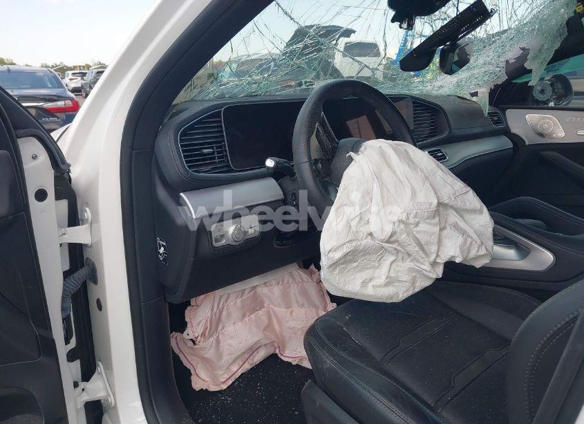 Photo 10 of 2024 Mercedes-benz Amg GLE 63 COUPE S 4MATIC+ (VIN 4JGFD8KBXRB046301)