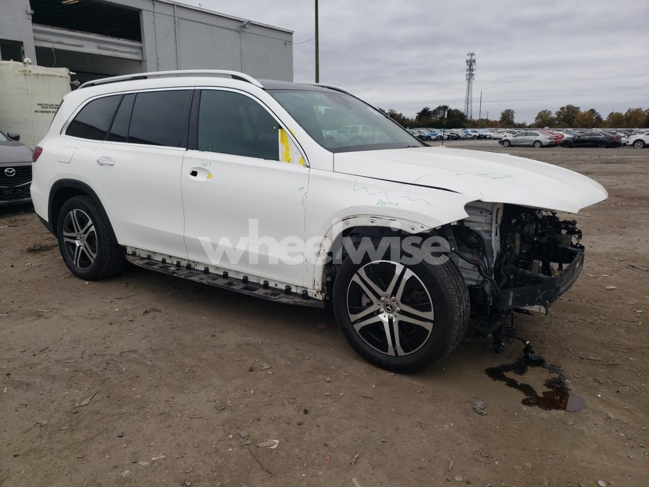 Photo 4 of 2021 MERCEDES-BENZ GLS 450 4MATIC (VIN 4JGFF5KE0MA449690)