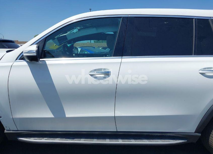 Photo 15 of 2024 Mercedes-benz Gls 450 4MATIC (VIN 4JGFF5KE1RB236068)