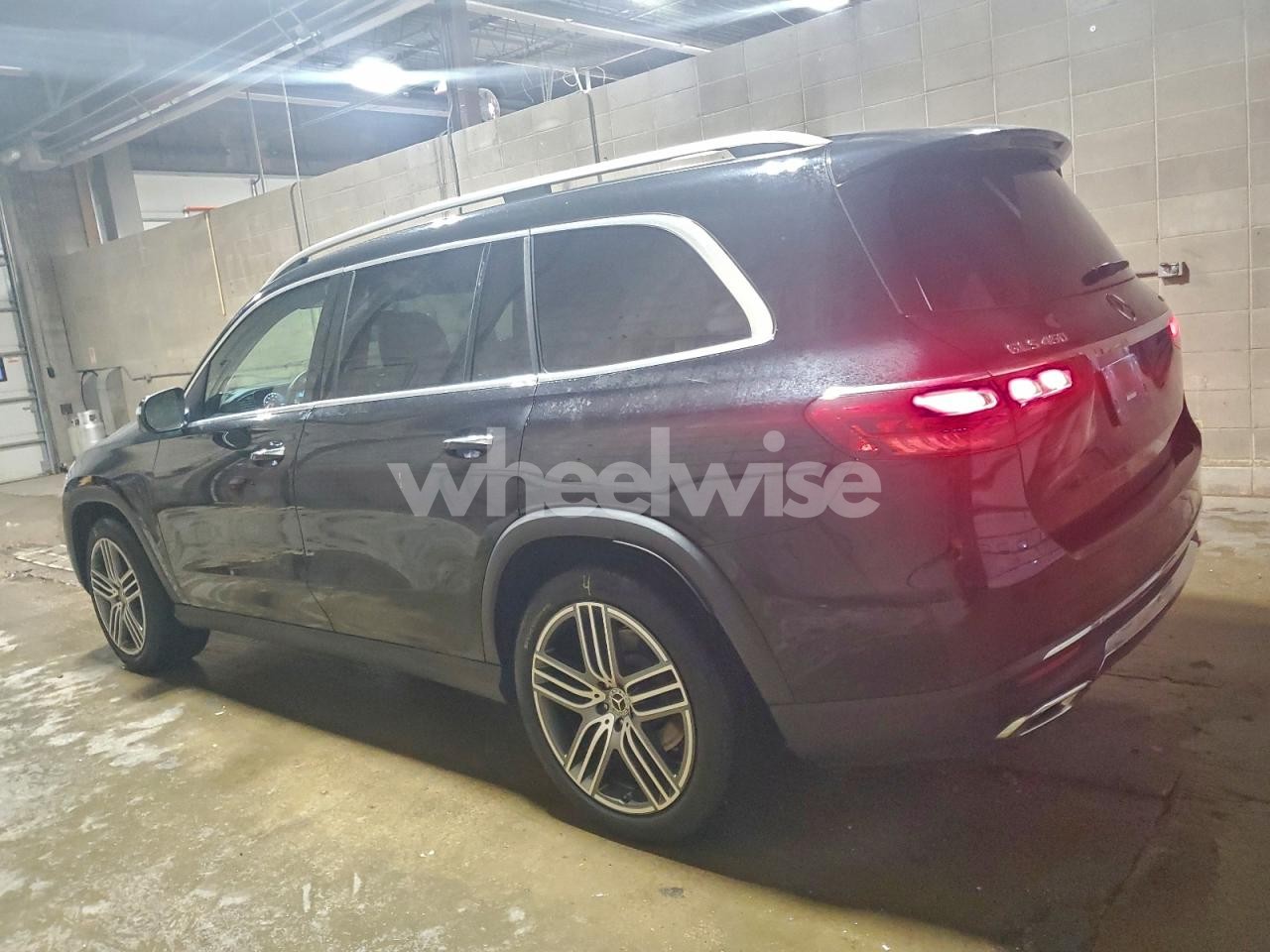 Photo 2 of 2025 MERCEDES-BENZ GLS 450 4MATIC (VIN 4JGFF5KE3SB446290)
