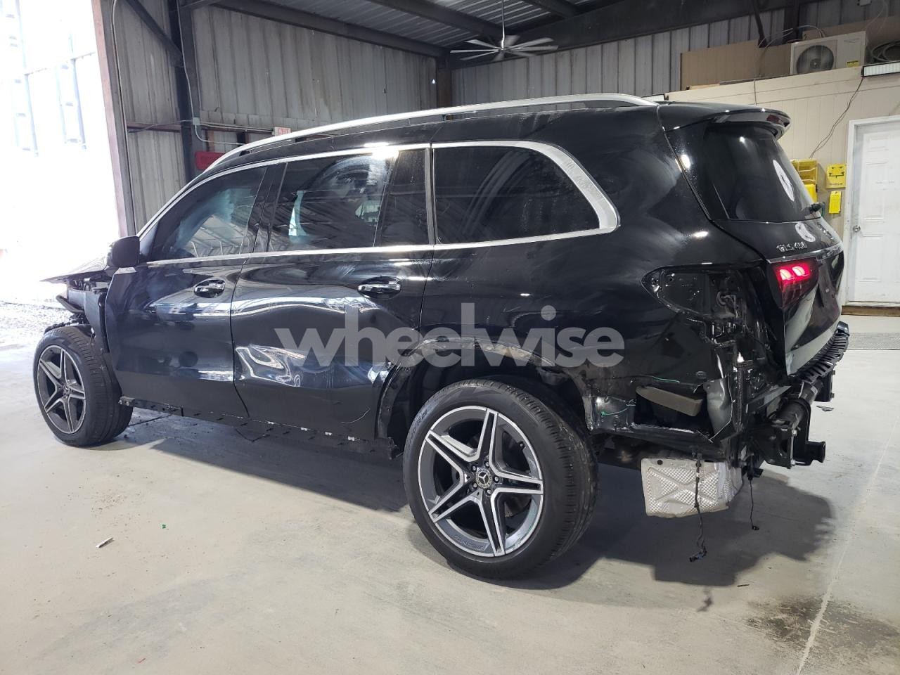 Photo 2 of 2024 MERCEDES-BENZ GLS 450 4MATIC (VIN 4JGFF5KE5RB122249)