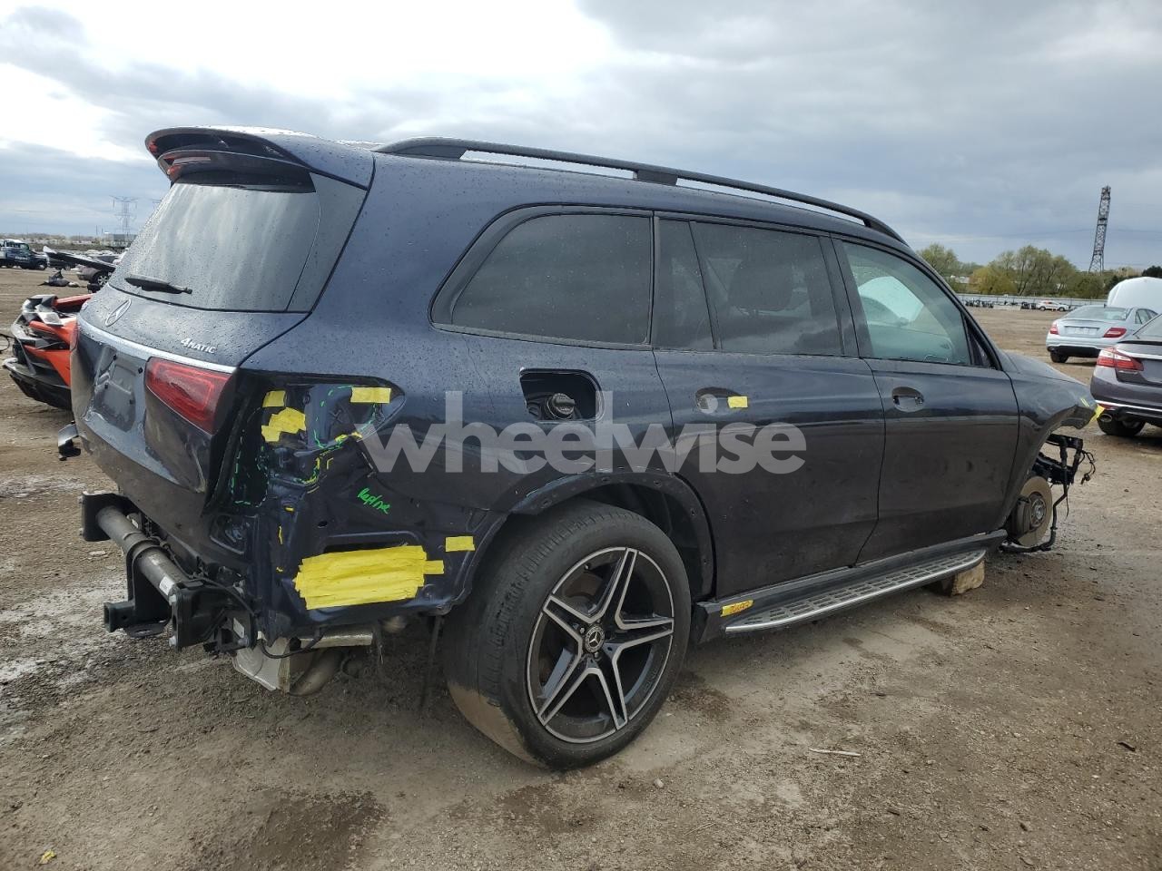 Photo 3 of 2022 MERCEDES-BENZ GLS 450 4MATIC (VIN 4JGFF5KE9NA710459)