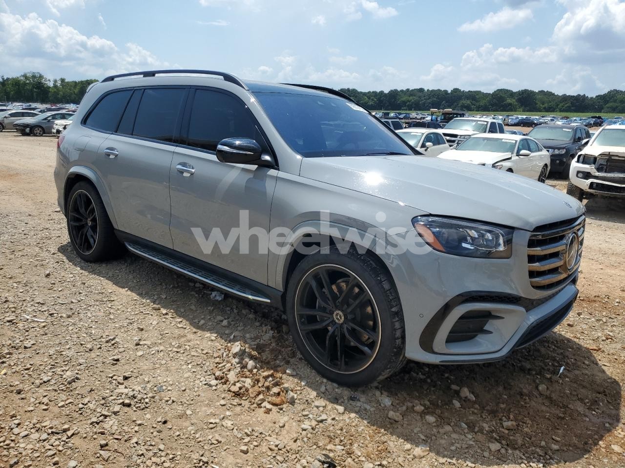 Photo 4 of 2024 MERCEDES-BENZ GLS 580 4MATIC (VIN 4JGFF8FE0RB204367)