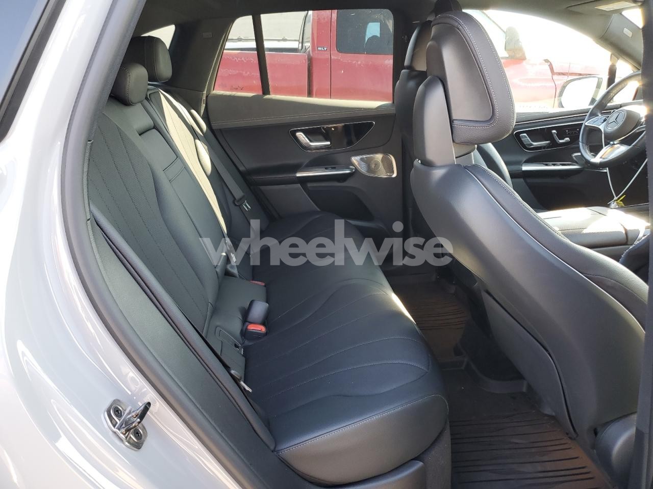 Photo 10 of 2023 MERCEDES-BENZ EQE SUV 350 4MATIC (VIN 4JGGM1CB1PA016522)