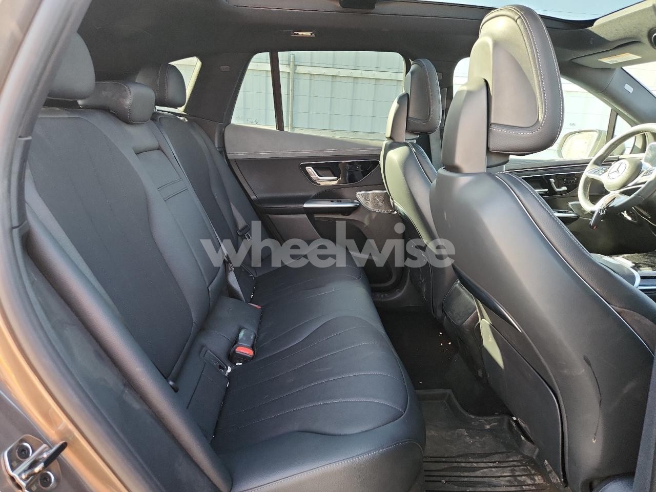 Photo 11 of 2024 MERCEDES-BENZ EQE SUV 350 4MATIC (VIN 4JGGM1CB7RA046515)