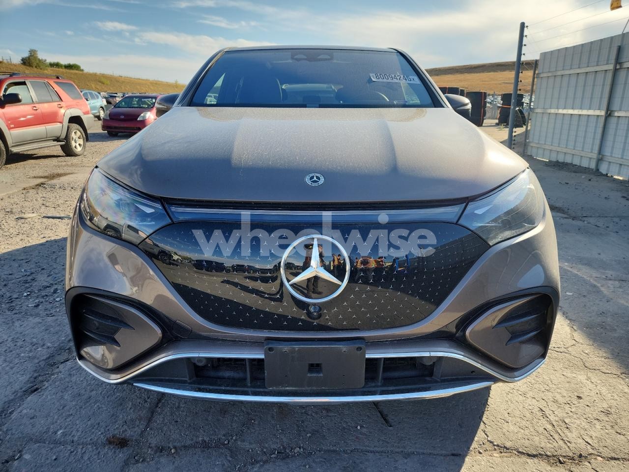 Photo 5 of 2024 MERCEDES-BENZ EQE SUV 350 4MATIC (VIN 4JGGM1CB7RA046515)