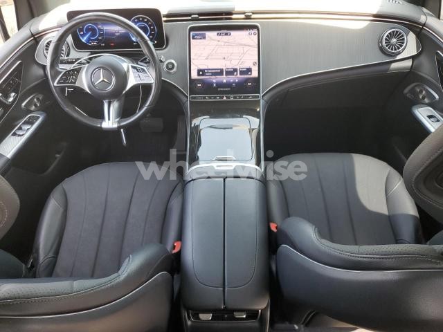 Photo 10 of 2023 MERCEDES-BENZ EQE SUV 350 4MATIC (VIN 4JGGM1CBXPA032606)