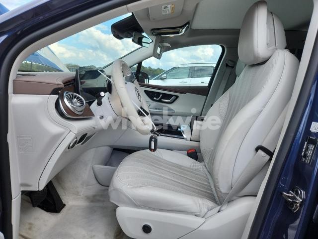Photo 8 of 2023 MERCEDES-BENZ EQE SUV 350+ (VIN 4JGGM2BB3PA013113)