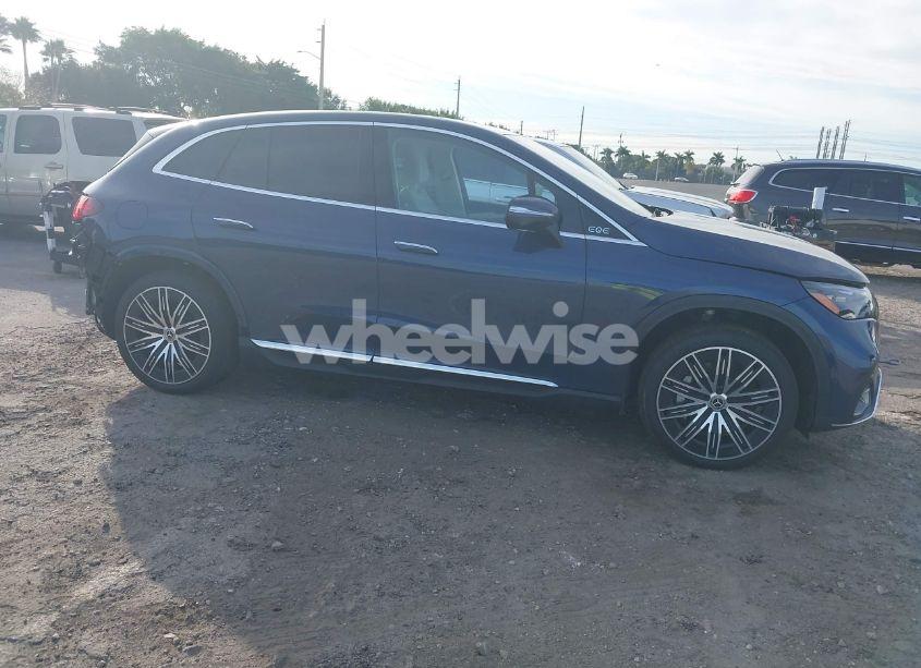 2024 Mercedes-benz Eqe 350+ SUV (VIN 4JGGM2BB9RA054719) main photo