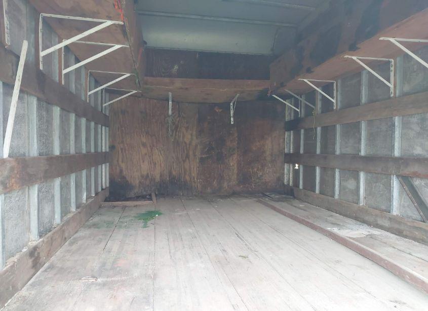 Photo 7 of 2004 Chevrolet W3s042 W3500 GAS REG (VIN 4KBB4B1U54J802932)