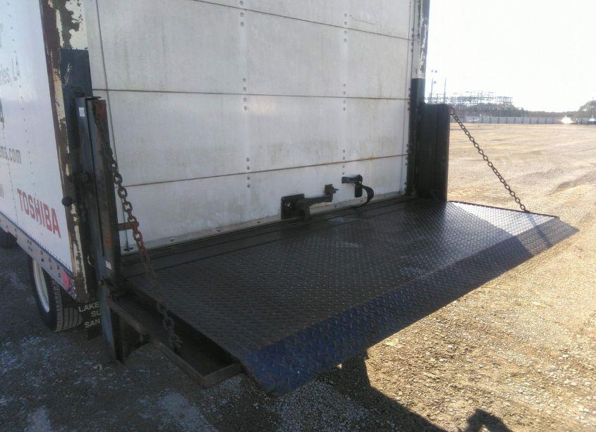 Photo 13 of 2005 Gmc W3s042 W3500 GAS REG (VIN 4KDB4B1U05J802541)