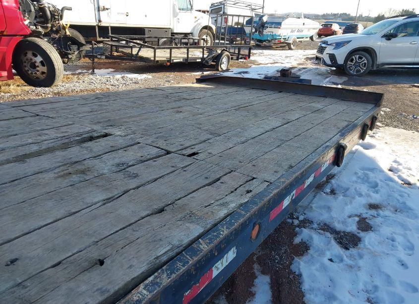 Photo 5 of 2012 Towmaster Trailers OTHER (VIN 4KNFT2021CL161319)