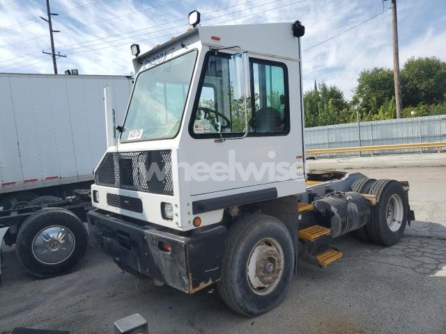 Photo 10 of 2021 CAPT TJ5000 YARD TRUCK (VIN 4LMBB2115ML029678)