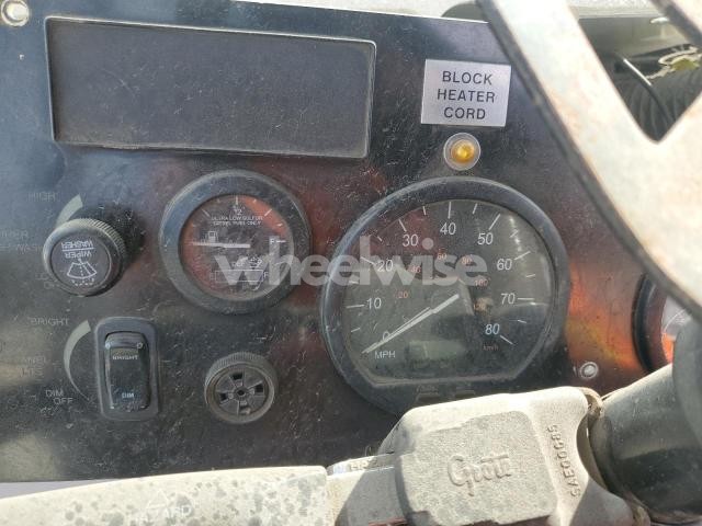 Photo 7 of 2021 CAPT TJ5000 YARD TRUCK (VIN 4LMBB2115ML029678)