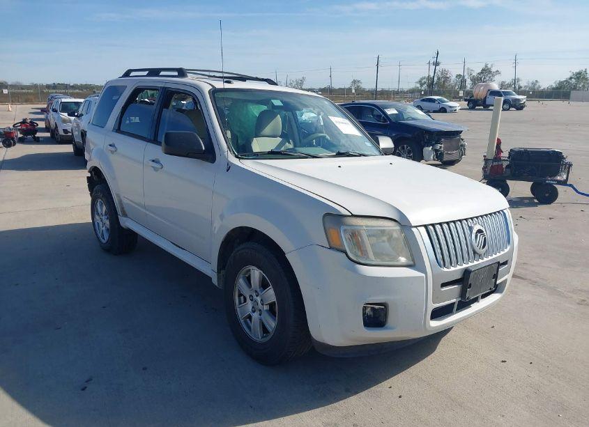 2010 Mercury Mariner (VIN 4M2CN8B70AKJ14510) main photo