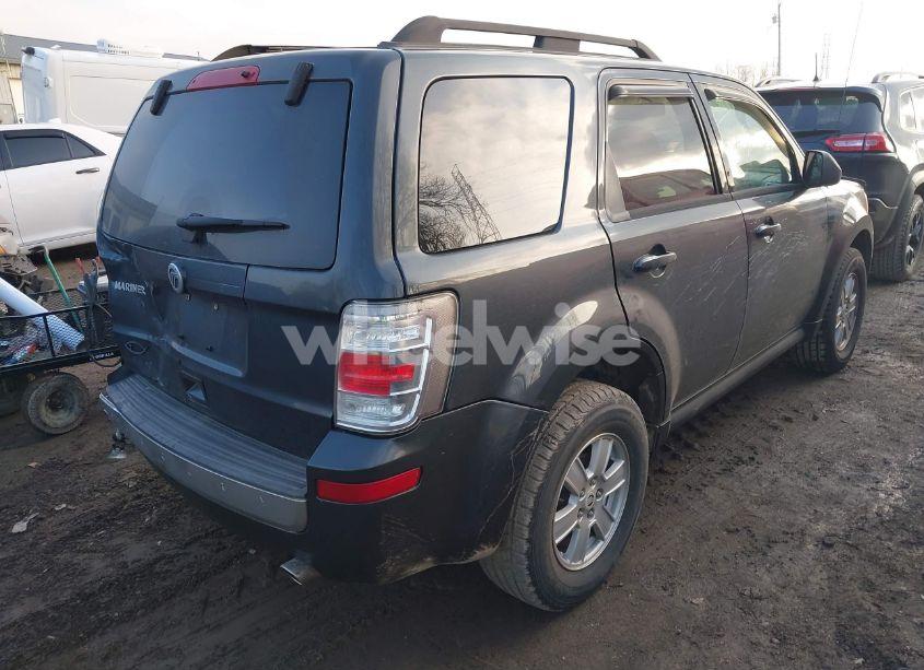 Photo 4 of 2010 Mercury Mariner (VIN 4M2CN8B71AKJ28559)