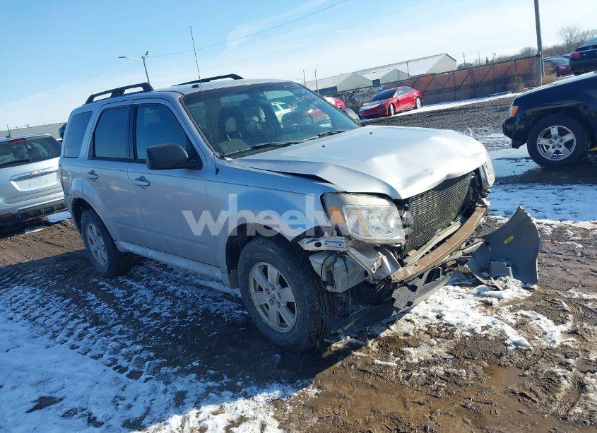 2010 Mercury Mariner (VIN 4M2CN8B72AKJ30465) main photo