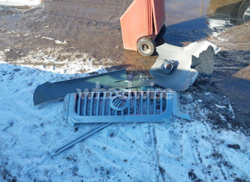 Photo 12 of 2010 Mercury Mariner (VIN 4M2CN8B72AKJ30465)