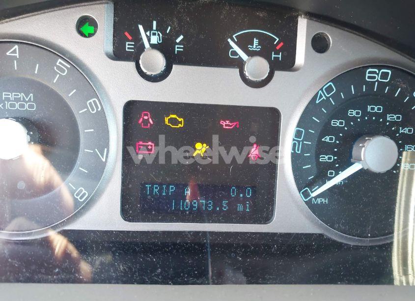 Photo 7 of 2010 Mercury Mariner (VIN 4M2CN8B72AKJ30465)