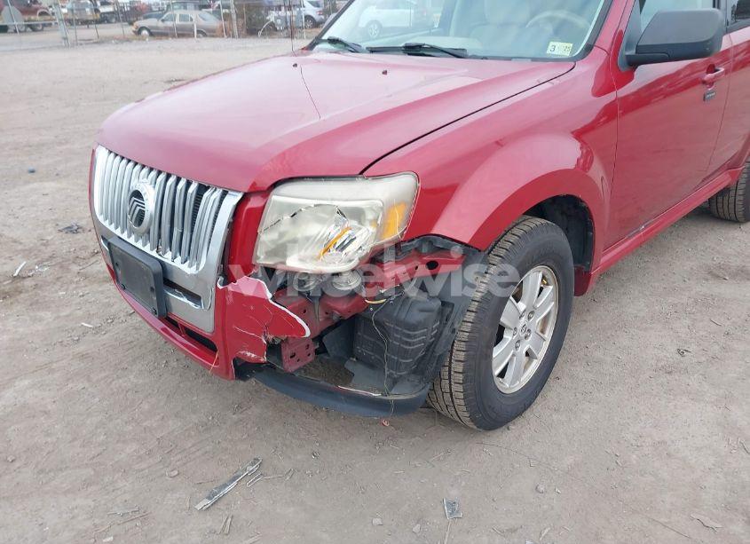 Photo 6 of 2010 Mercury Mariner (VIN 4M2CN8B78AKJ05229)