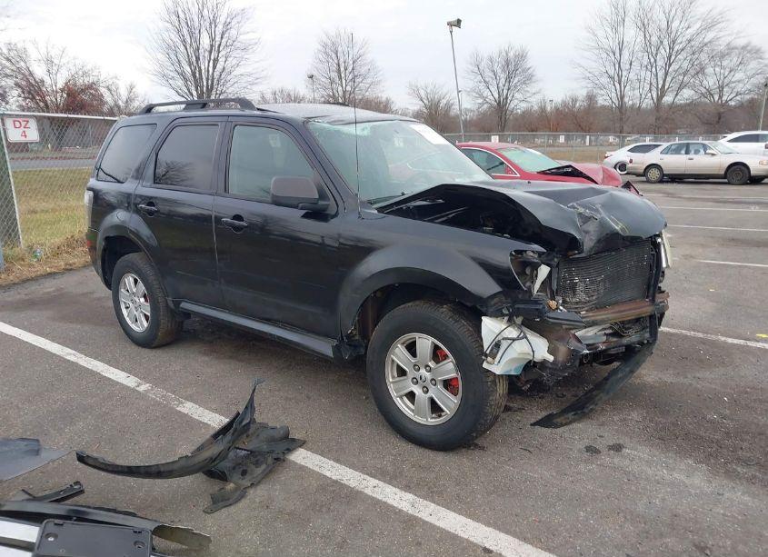 2010 Mercury Mariner (VIN 4M2CN8B78AKJ07000) main photo