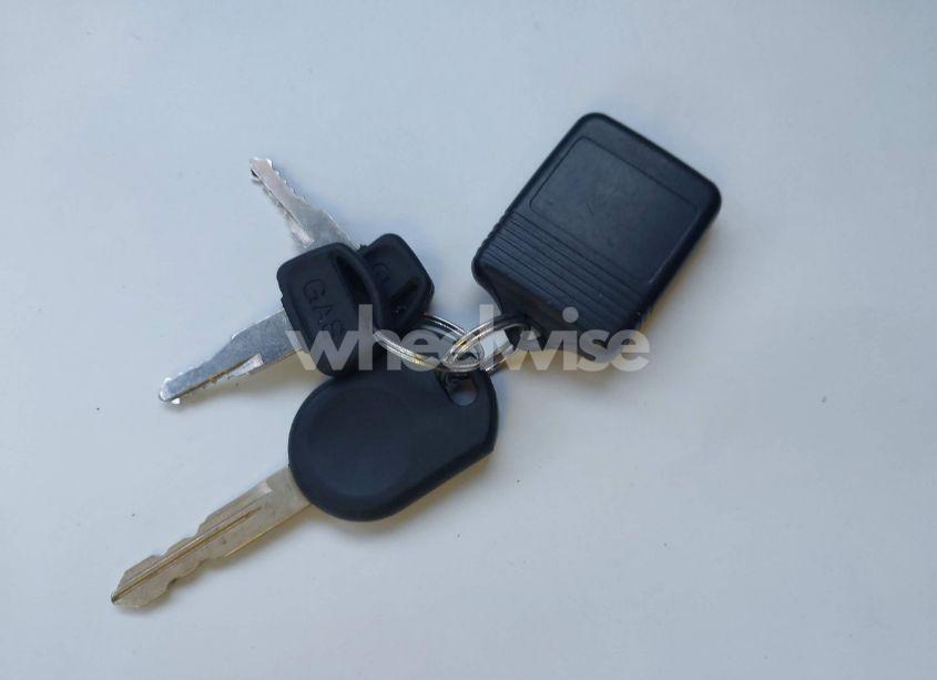 Photo 11 of 2010 Mercury Mariner (VIN 4M2CN8B78AKJ13007)