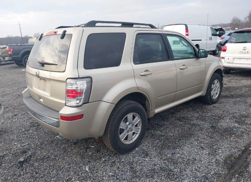 Photo 4 of 2010 Mercury Mariner (VIN 4M2CN8B78AKJ20667)