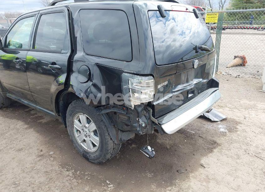 Photo 6 of 2011 Mercury Mariner N/A (VIN 4M2CN8B7XBKJ01717)