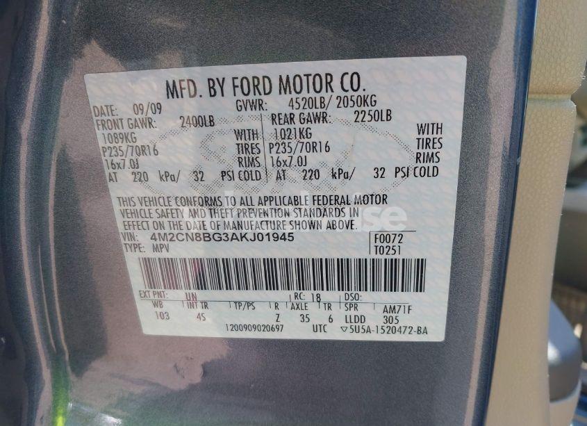 Photo 9 of 2010 Mercury Mariner (VIN 4M2CN8BG3AKJ01945)