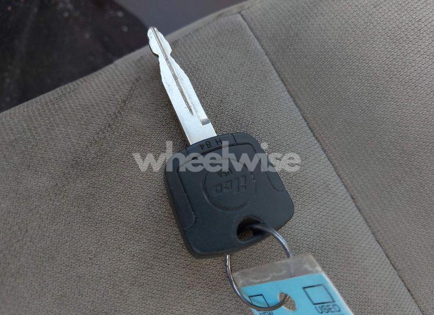 Photo 11 of 2010 Mercury Mariner (VIN 4M2CN8BG7AKJ01706)