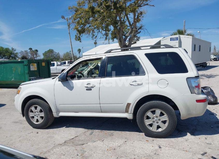 Photo 14 of 2010 Mercury Mariner (VIN 4M2CN8BG7AKJ01706)