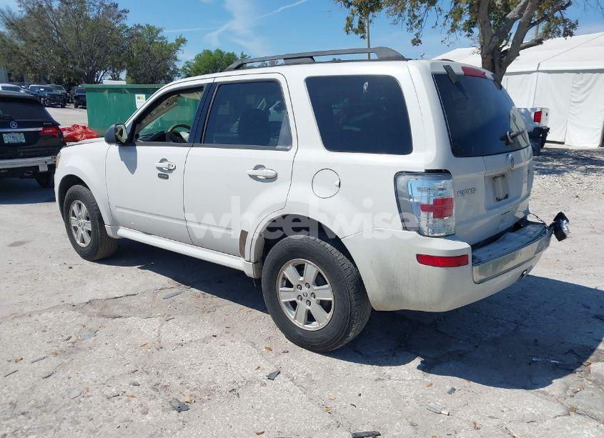 Photo 3 of 2010 Mercury Mariner (VIN 4M2CN8BG7AKJ01706)