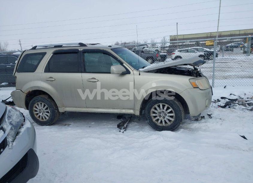 Photo 13 of 2010 Mercury Mariner PREMIER (VIN 4M2CN8H72AKJ05699)