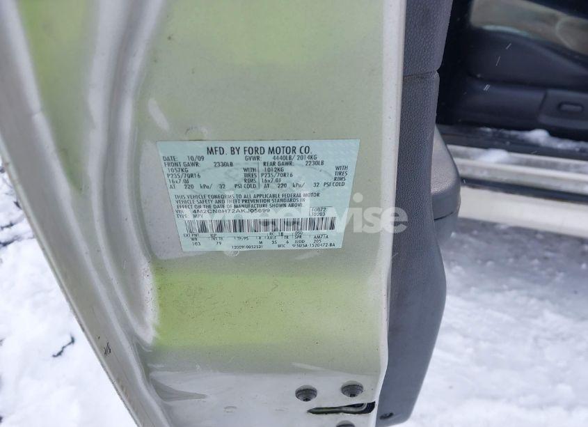 Photo 9 of 2010 Mercury Mariner PREMIER (VIN 4M2CN8H72AKJ05699)