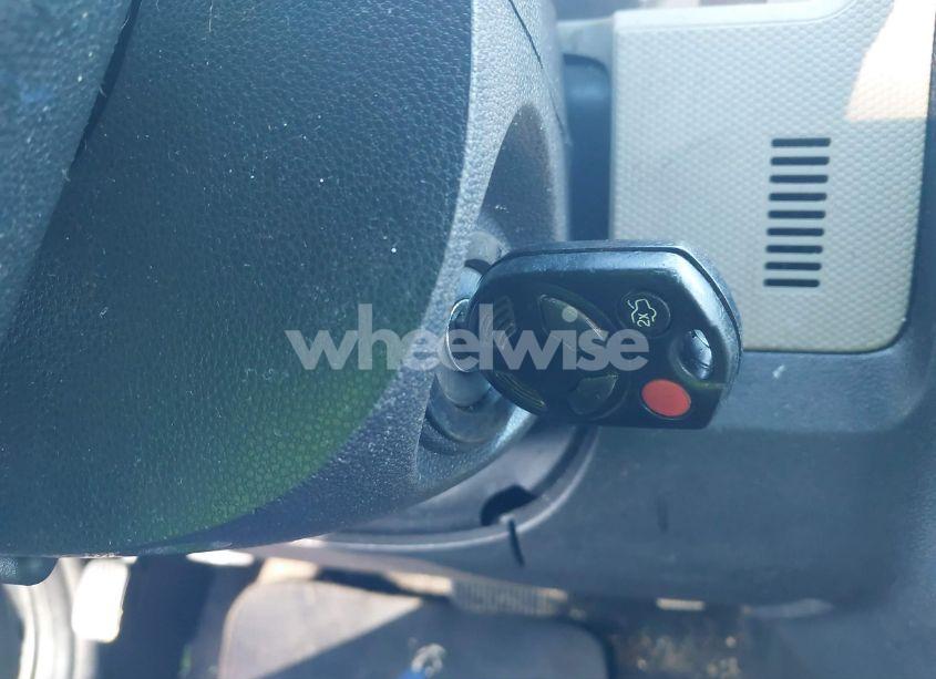 Photo 11 of 2010 Mercury Mariner PREMIER (VIN 4M2CN8H78AKJ02824)