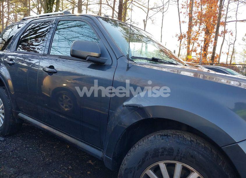 Photo 6 of 2010 Mercury Mariner PREMIER (VIN 4M2CN8H78AKJ02824)