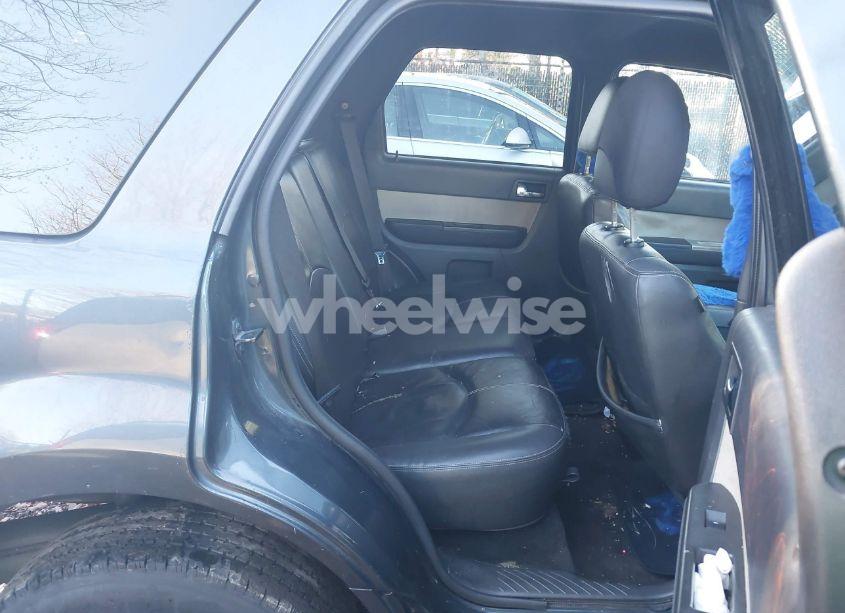 Photo 8 of 2010 Mercury Mariner PREMIER (VIN 4M2CN8H78AKJ02824)