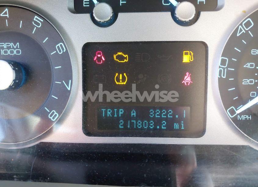 Photo 7 of 2010 Mercury Mariner PREMIER (VIN 4M2CN8HG3AKJ18896)